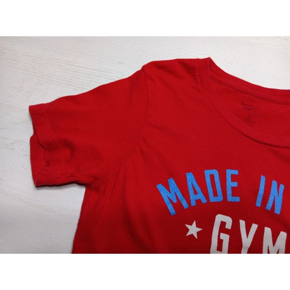 Reebok T-Shirt Womens Red Made In The Gym Short Sleeve USA Logo Top Size Small
